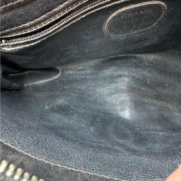 Chanel Black Pouch Bag with Iconic Logo added chain - Picture 8 of 16